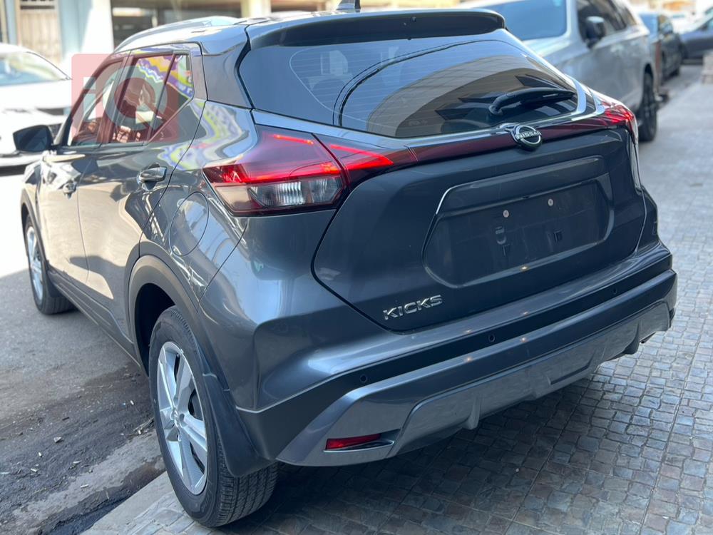 Nissan Kicks